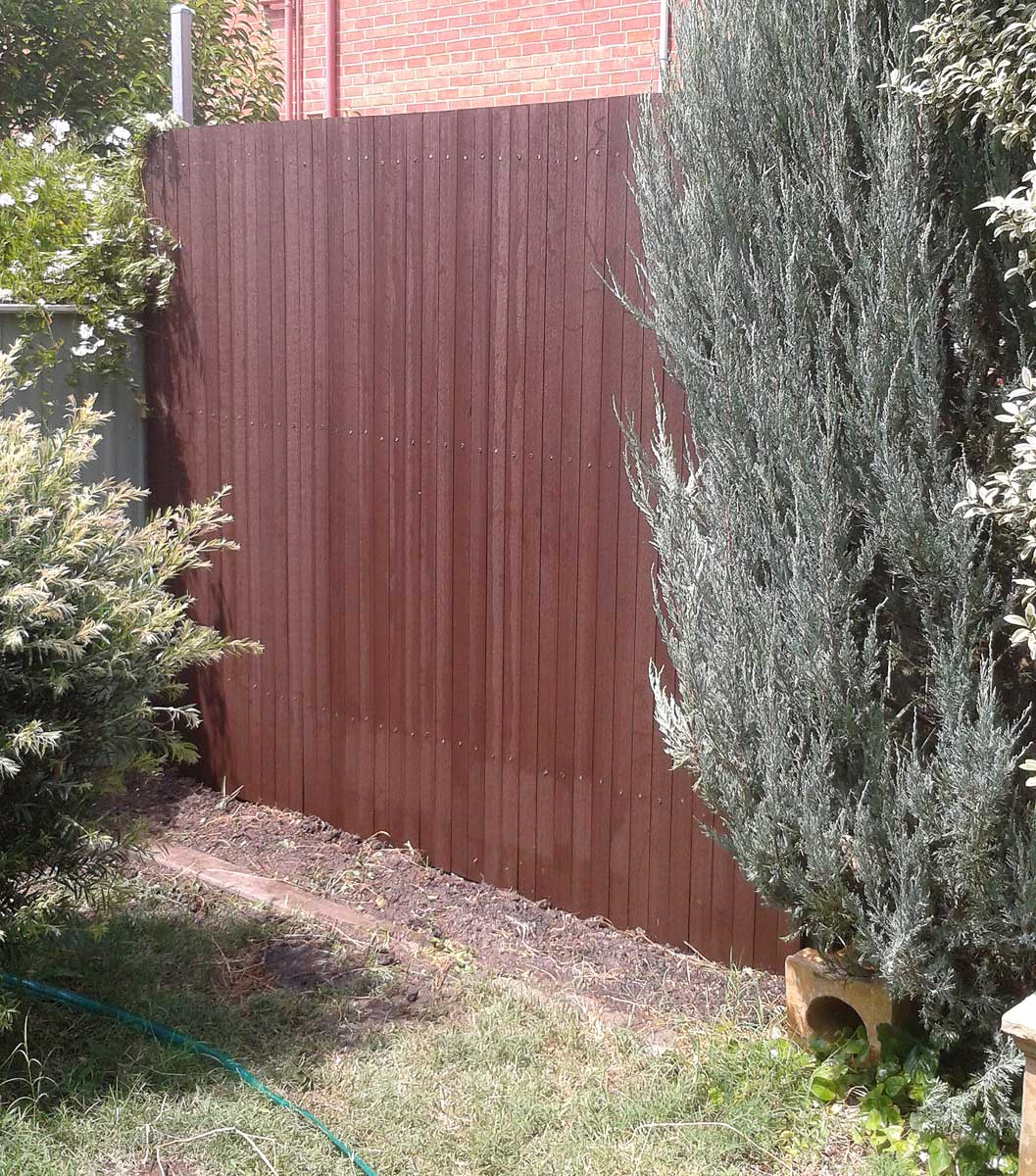 Privacy-fence.jpg