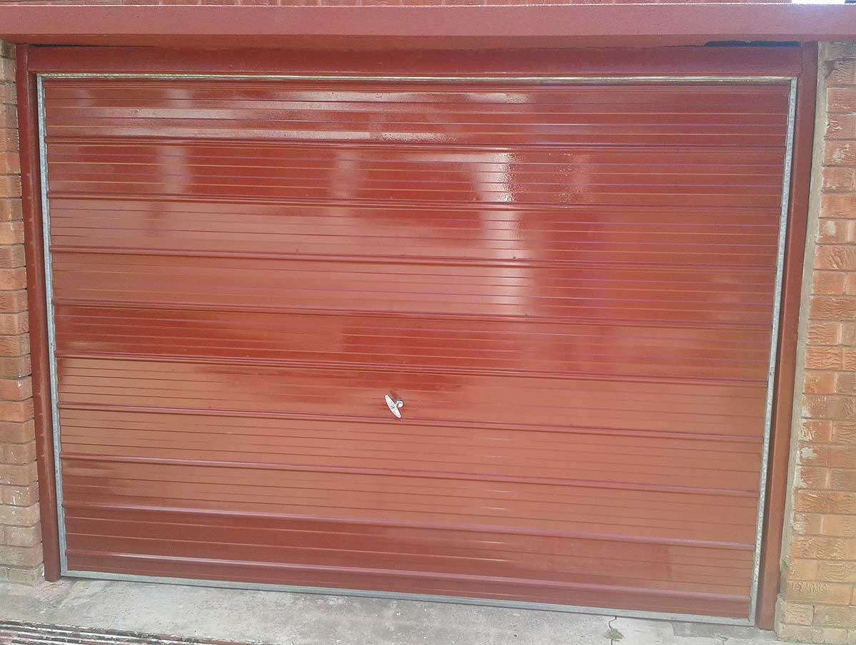 painting-Garage-door.jpg